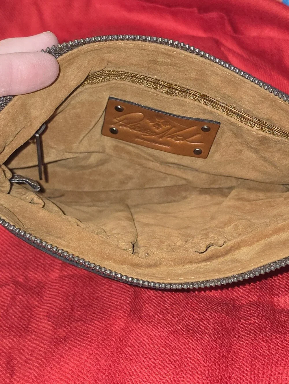 Patricia Nash detailing use